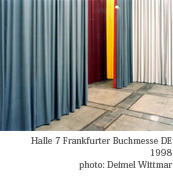 Halle 7 Frankfurter Buchmesse DE 1998 photo: Deimel Wittmar